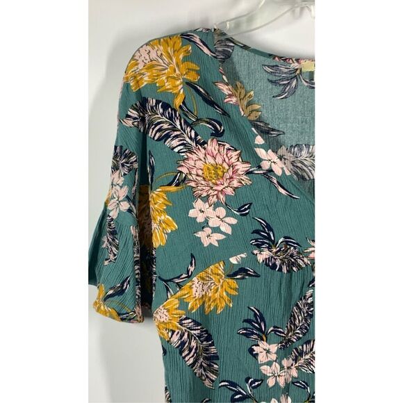 Kori America Women's Short bell Sleeve Floral V-Neck Wrap Top Multicolor Size XS - Picture 3 of 8